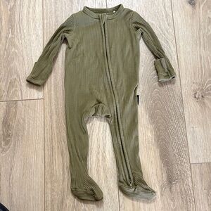 Belan.j ribbed footie